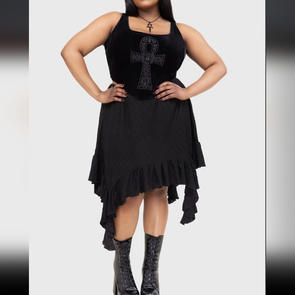 Killstar Black Crop Top with Silver Ankh Design - Picture 4 of 7